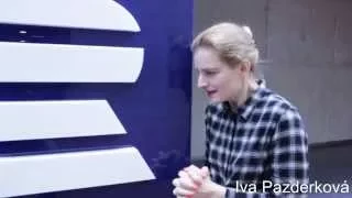 Blondýna Iva Pazderková prosí o zaměstnání
