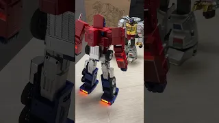 #Shorts  Auto Transform Grimlock and Optimus Prime!