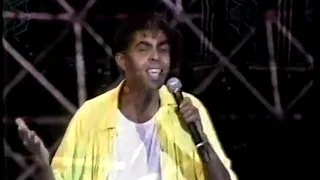 Gilberto Gil -  Vamos Fugir - Globo de Ouro 1984.