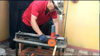 타일 절단기 그라인더 장착Equipped with tile cutter grinder