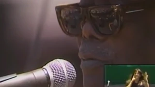 John Lee Hooker and Bonnie Raitt - I'm In The Mood - 6/30/1990 - Oakland Coliseum Stadium (Official)