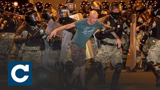 В центре Минска не утихают протесты и столкновения. Есть пострадавшие