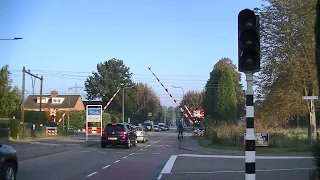 Spoorwegovergang Beek-Elsloo // Dutch railroad crossing
