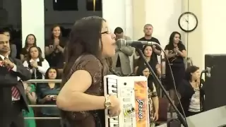 Alice Maciel-Sua Presença Ao Vivo