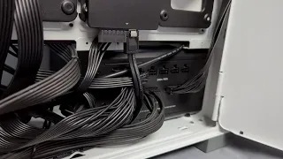 Corsair RM850x Shift PSU installed in 5000D case