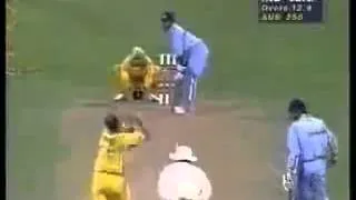 Sachin Tendulkar vs Shane Warne - 1