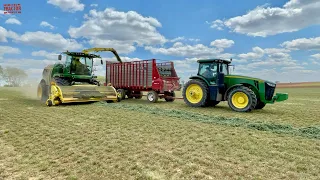 MOWING HARVESTING BAGGING Alfalfa with Big JOHN DEERE Tractors