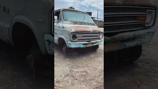 Autos clasicos abandonados | JON TOPS