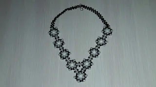 Колье из бисера и бусин "Цветочки"/Necklace of beads and beads "Flowers"