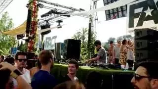 Cezar & Priku @ Next Wave + Local Gathering at Fact Music Pool Series, Barcelona 2015