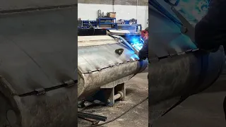 repair weld excavator bucket