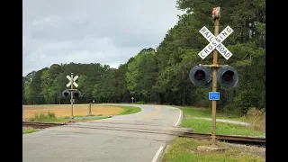 SAL Crossing Signals in Margaretsville, NC