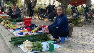 Go to the market to sell radishes and leaves to serve the new year in Vietnam