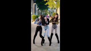 블랙핑크 리사 꽃게춤을 따라해보기BLACKPINK Lise crab dance ลลิษา มโนบาล