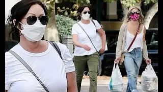 Shannen Doherty and Sarah Michelle Gellar mask up to shop in Malibu