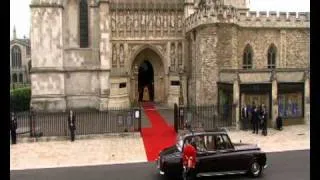 Kate Middleton arrives at Westminster Abbey for wedding