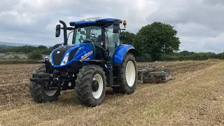 New Holland T6.180 Disking Stubble