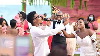 KOFI KINAATA'S FULL PERFORMANCE AT #MadeInTadi2020 WEDDING RECEPTION (JOHN & JACKIE)