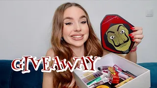 NOVOGODIŠNJI GIVEAWAY