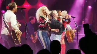 DRUNK (AND I DONT WANNA GO HOME)- Miranda Lambert & Little Big Town- Blossom, Cuyahoga Falls- 6/4/22