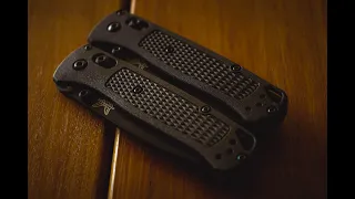 Benchmade the all black bugout - real vs fake