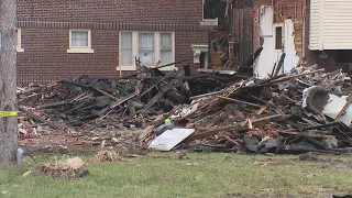 New details on Cleveland apartment explosion, police open criminal investigation