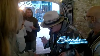 Hollywood Icon Johnny Depp Steps out in London signing Autpographs SHANKS AUTOGRAPHS