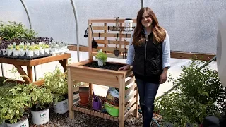 Putting Together a CedarLast Potting Bench 🙌👩‍🌾🌿 // Garden Answer