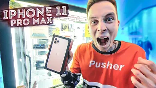 WIN IPHONE 11 PRO MAX in the PRIZE MACHINE!!! people reaction