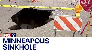 Sinkhole opens up in Minneapolis street