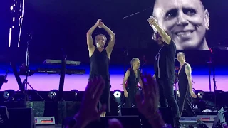 Depeche Mode "Personal Jesus" (The O2 Arena, England) 22 Novembre 2017