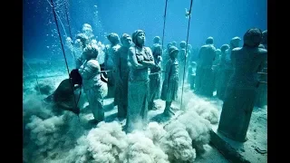 The Most Bizarre Underwater Discoveries That Will Blow Your Mind | UniqueRaw