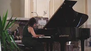 Anita Costa: J. S. Bach Partita no. 1 in B flat, BWV 825 Minuet I