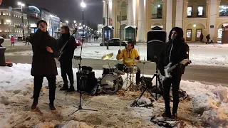 Би-2 - "Полковнику никто не пишет", кавер-группа "ISTREETBAND" выступает на Думской улице ...