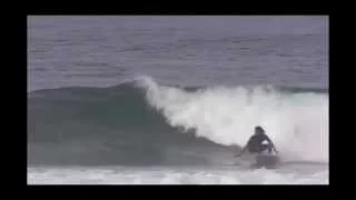 Surf coaching: Backhand Bottom Turn - Goofey Footer Version