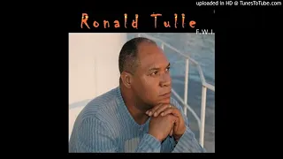 RONALD TULLE: LEYNA BIGUINE - A/C: Ronald TULLE(PIANO) - CHANT: Jean-Philippe MARTHÉLY