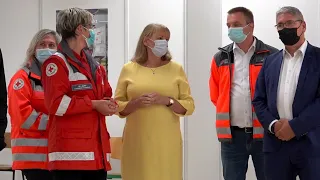 Sozialministerin Petra Köpping besucht Impfzentrum