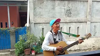 UHHUY Asik ngopi sambil dengerin musik UHHUY☕🕳️