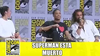 JASON MOMOA LE DICE A UN NIÑO ''SUPERMAN ESTA MUERTO'' - Comic Con 2017