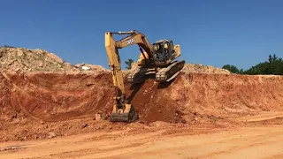 Excavator Tracking off the Cliff!! Dirt Pit