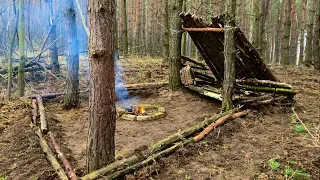 HOW TO BUILD A BUSHCRAFT LEAN TO SHELTER