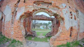 Руіни палацу Терещенків / Ruins of the Tereshchenko palace