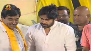 Grand welcome to Power Star Pawan Kalyan - Narendra Modi, Chandrababu Naidu - Bharat Vijay Rally