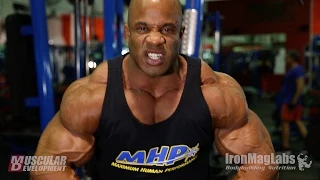 Victor Martinez | Chest and Biceps Training | 5 Weeks out from the Olympia