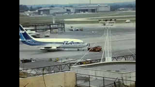 1325 u Gatwick airport 1976
