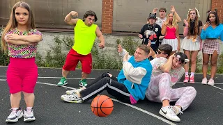 MINI-HULK EST DE RETOUR SUR LE CAMPUS POUR SE VENGER 😱 Qui est le meilleur danseur de l'école ?