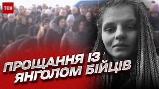 💔 Янгол бійців і промінчик сонця: у Вінниці попрощалися з парамедикинею Яною Рихліцькою