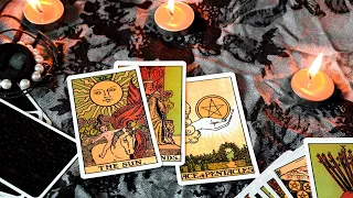 COLLECTIVE TAROT READING: YOU HAVE A DEEP KNOWING WHAT'S ABOUT TO HAPPEN NEXT! #spiritualawakening