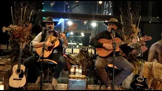 Amor e Saudade (Dino Franco e José Milton Faleiros) por Rondon Barbosa e Valdir Viola