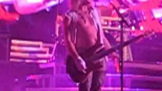 Def Leppard-Pour Some Sugar On Me (Live) 9-20-07